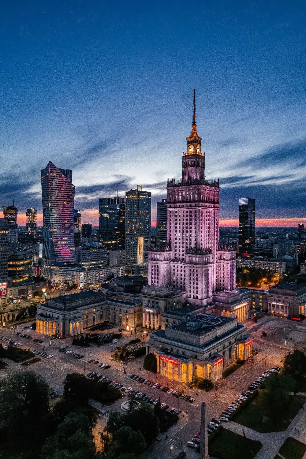 Widok na Warszawę jako lokalny kontekst strony Agencja Shopify Warszawa